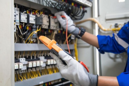 Comment réussir votre formation habilitation électrique et garantir votre sécurité ?